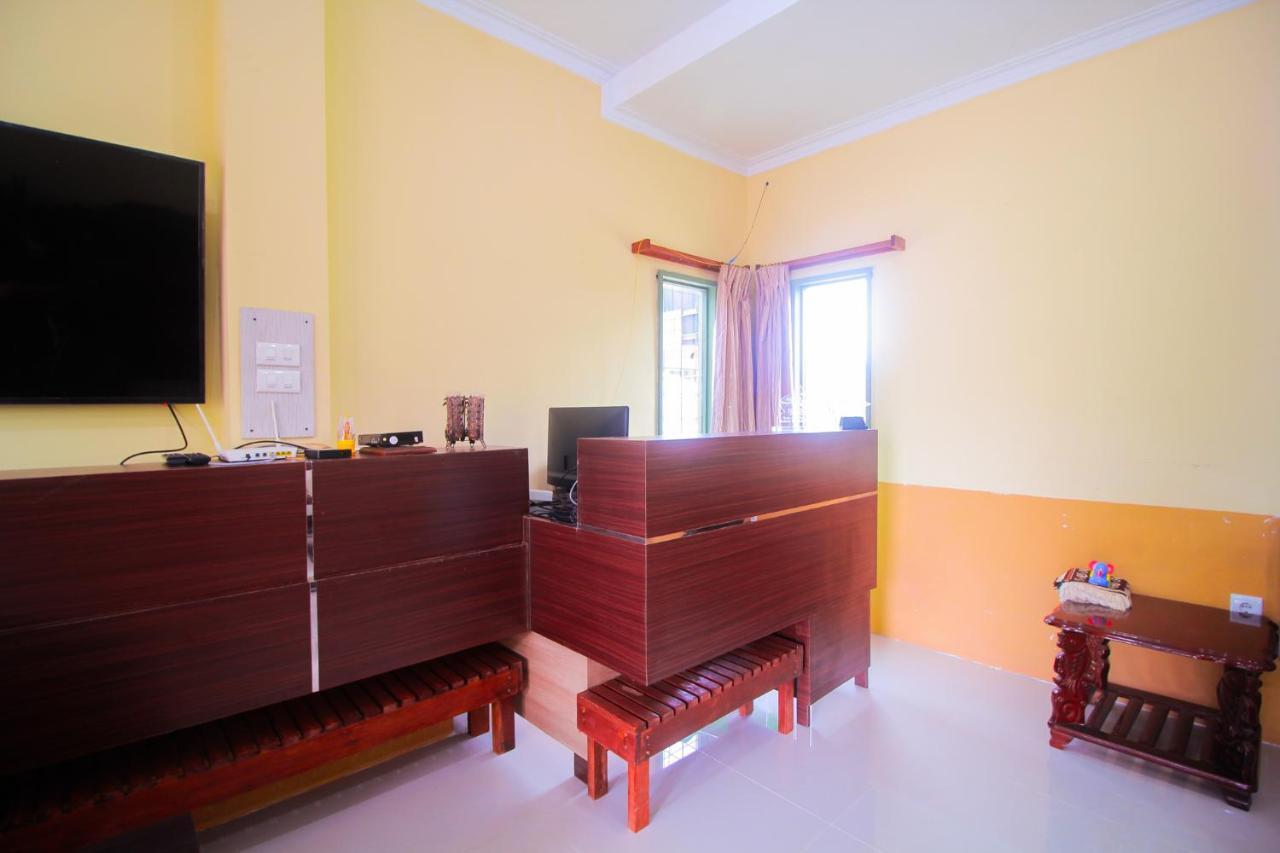 Oyo 1596 Taman Homestay Syariah Dumai Exterior photo